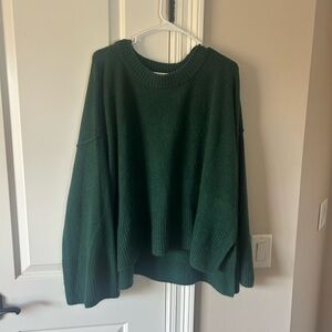 CeCe Forest Green Crew Neck Sweater